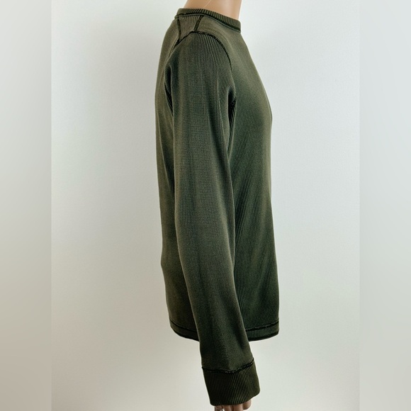 Hollister No. 22 Men's Shirt, Long Sleeve Thermal, Olive Green, Size Medium - Picture 4 of 10